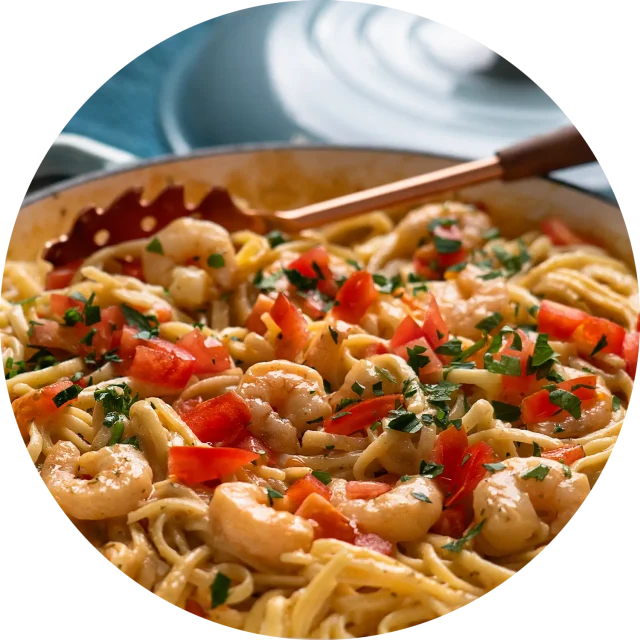 23SEAP3770-CreamyCajunShrimpPasta_Round_v2